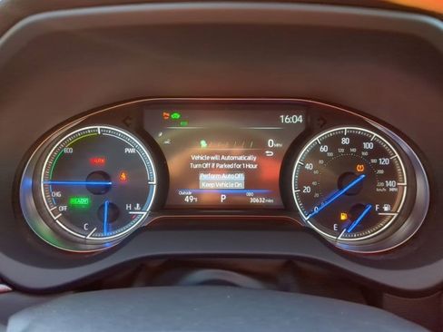 Certified 2023 Toyota Venza Nightshade image 11