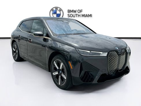 Certified 2023 BMW iX xDrive50 w/ Sport Package AWD/4WD image 1