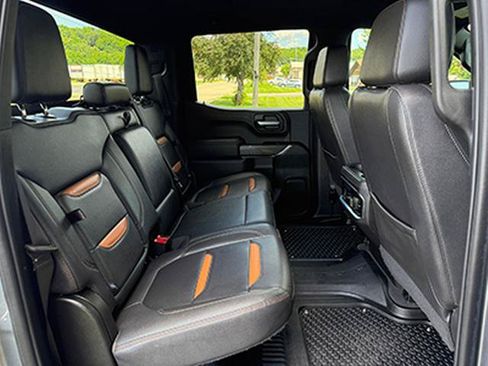 Used 2022 GMC Sierra 1500 AT4 AWD/4WD image 16