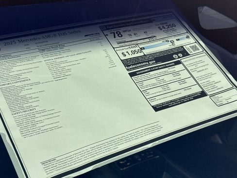 New 2025 Mercedes-Benz EQS AMG 4MATIC image 32