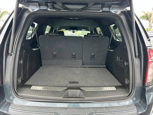 Used 2021 Chevrolet Suburban High Country RWD image 49