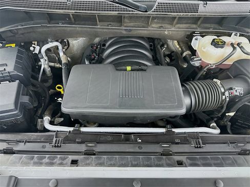 Used 2024 Chevrolet Silverado 1500 LT w/ Max Trailering Package image 32