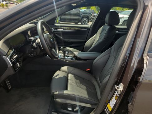 Used 2023 BMW 530i xDrive w/ M Sport Package AWD/4WD image 16
