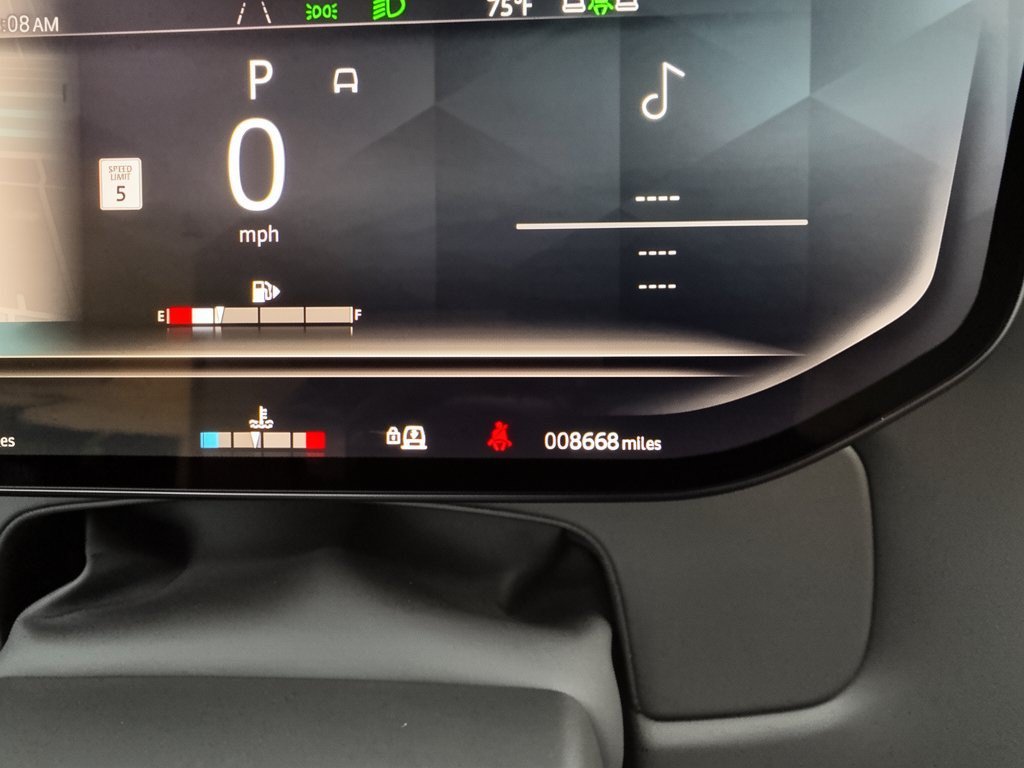 Used 2025 Land Rover Range Rover Sport SE AWD/4WD image 26