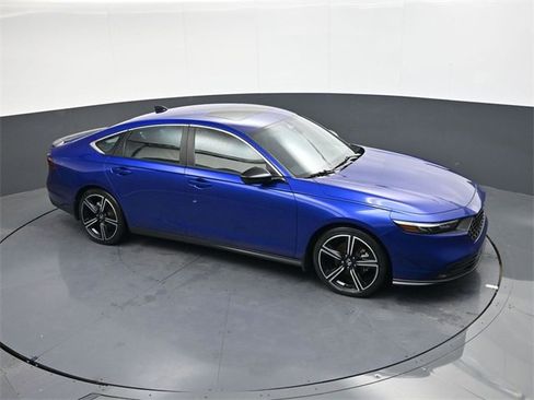 Used 2023 Honda Accord Sport image 21