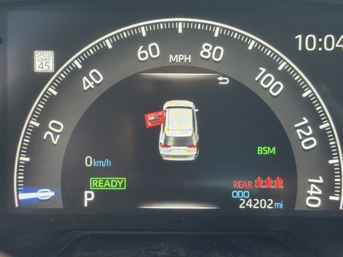 Used 2025 Toyota RAV4 XSE w/ Weather Package AWD/4WD image 15