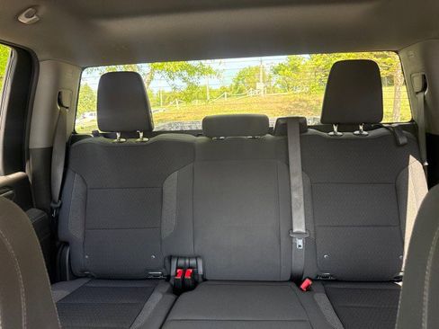 Used 2025 Chevrolet Silverado 2500 LT w/ Convenience Package image 31