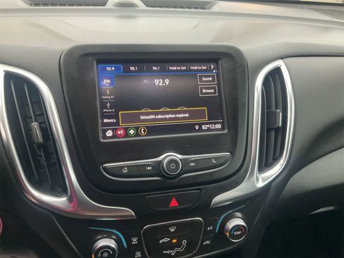 Used 2021 Chevrolet Equinox LT FWD image 10
