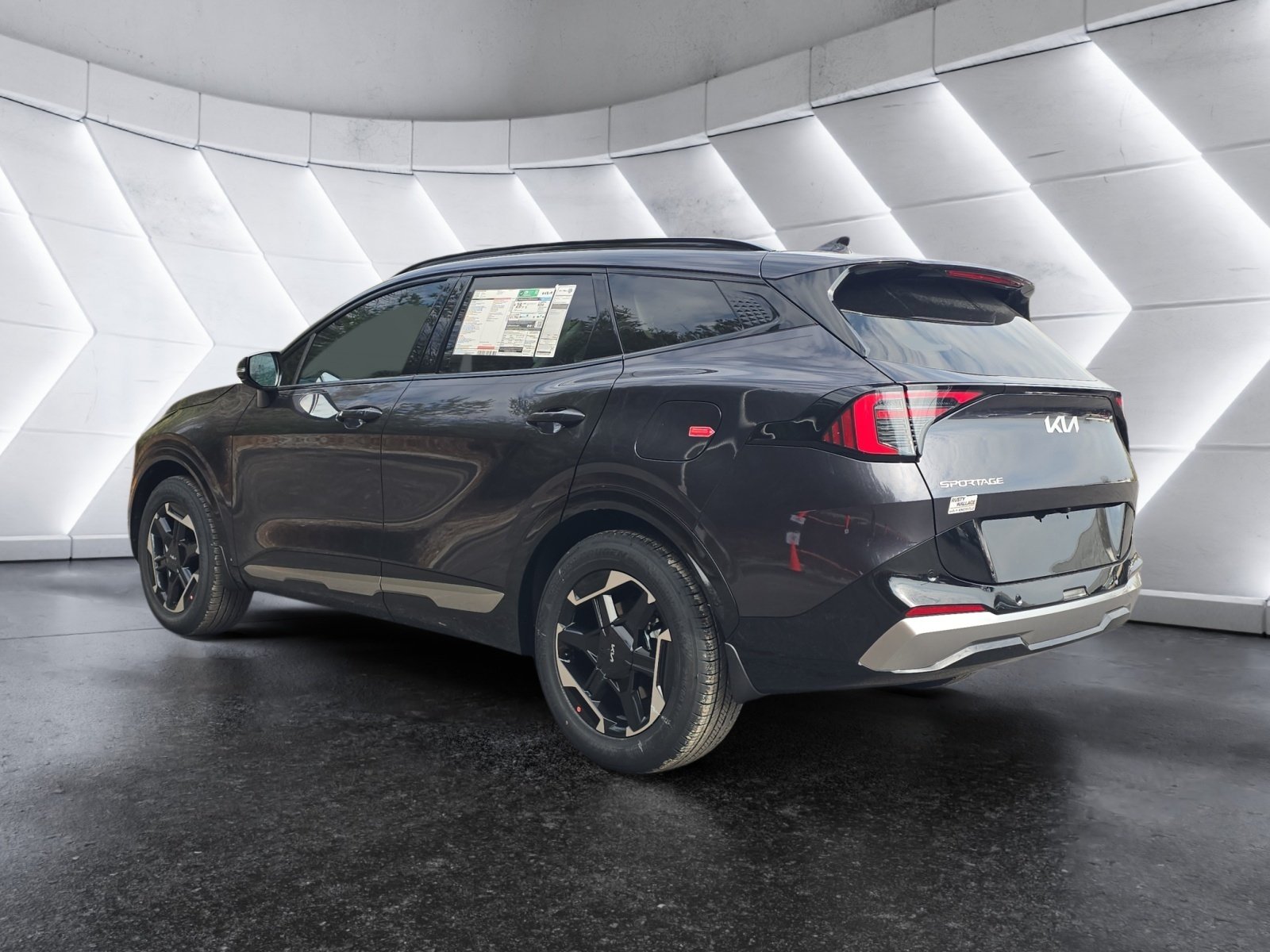 New 2026 Kia Sportage SX FWD image 3