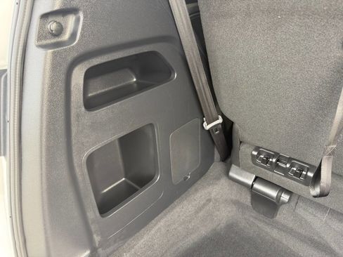 Used 2026 Honda Odyssey Elite image 31