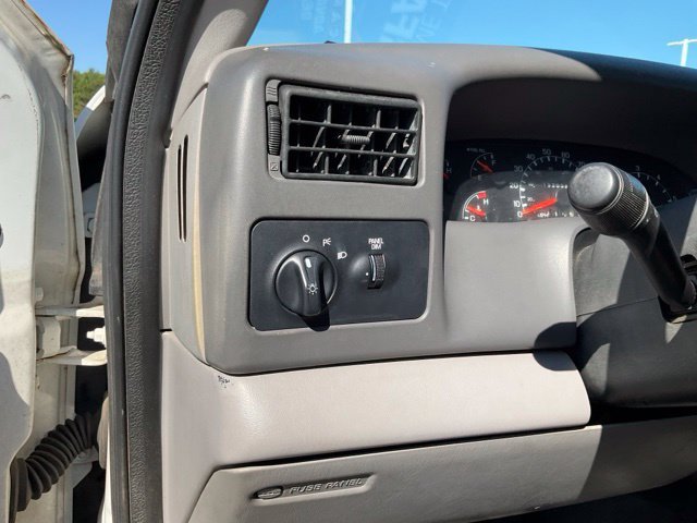 Used 2000 Ford F350 XL AWD/4WD image 7