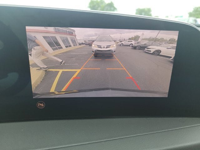 Used 2024 Cadillac XT4 Premium Luxury FWD image 23