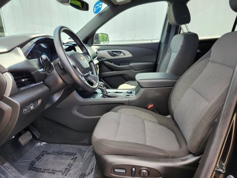Used 2023 Chevrolet Traverse LT AWD/4WD image 18