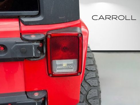 Used 2013 Jeep Wrangler Unlimited Sahara w/ Trailer Tow Group AWD/4WD image 10