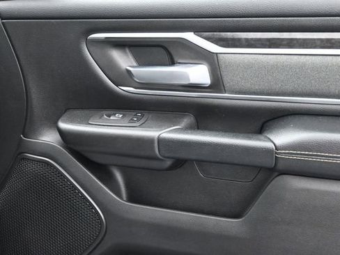 Used 2022 RAM 1500 Big Horn RWD image 32