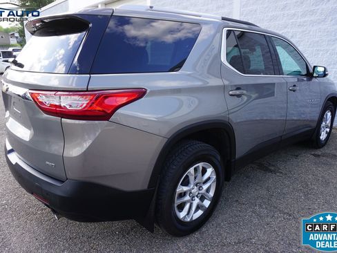 Used 2018 Chevrolet Traverse LT w/ LPO, Floor Liner Package AWD/4WD image 10