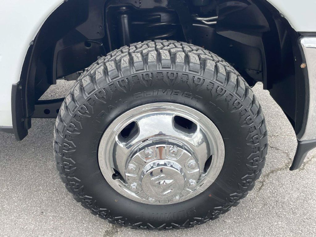 Used 2022 RAM 3500 Tradesman AWD/4WD image 31