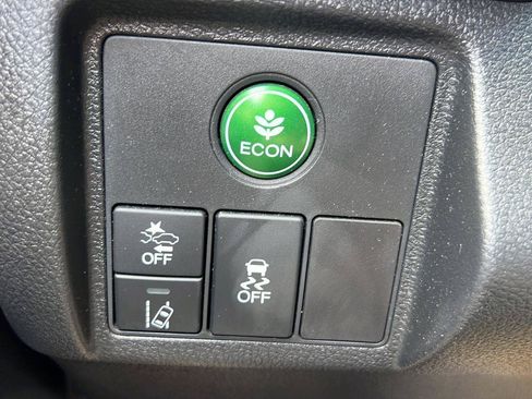 Used 2021 Honda HR-V EX image 18