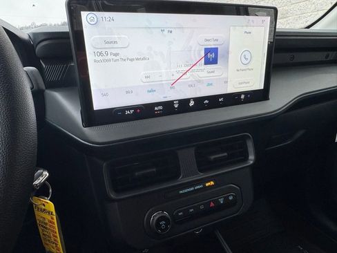 New 2026 Ford Maverick XL image 28