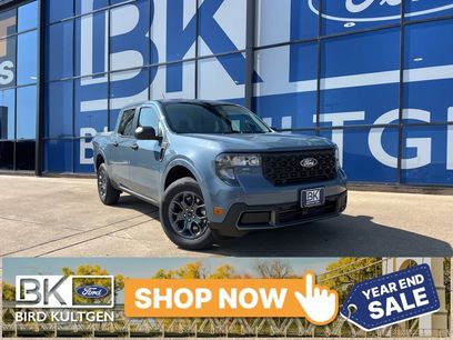 New 2025 Ford Maverick XLT w/ Equipment Group 302A