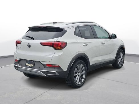 Used 2022 Buick Encore GX Essence w/ Advanced Technology Package AWD/4WD image 6