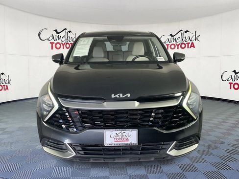Used 2023 Kia Sportage EX FWD image 3