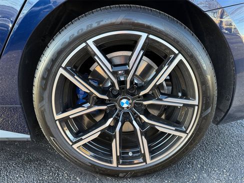 Used 2025 BMW 440i xDrive w/ Premium Package image 16