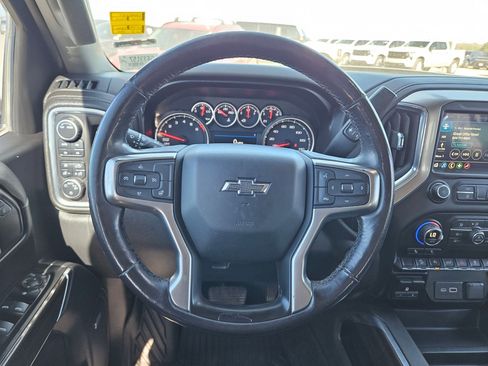 Used 2020 Chevrolet Silverado 1500 LT Trail Boss image 20