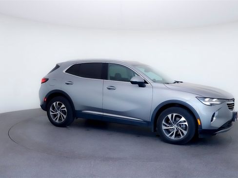Used 2023 Buick Envision Essence image 10