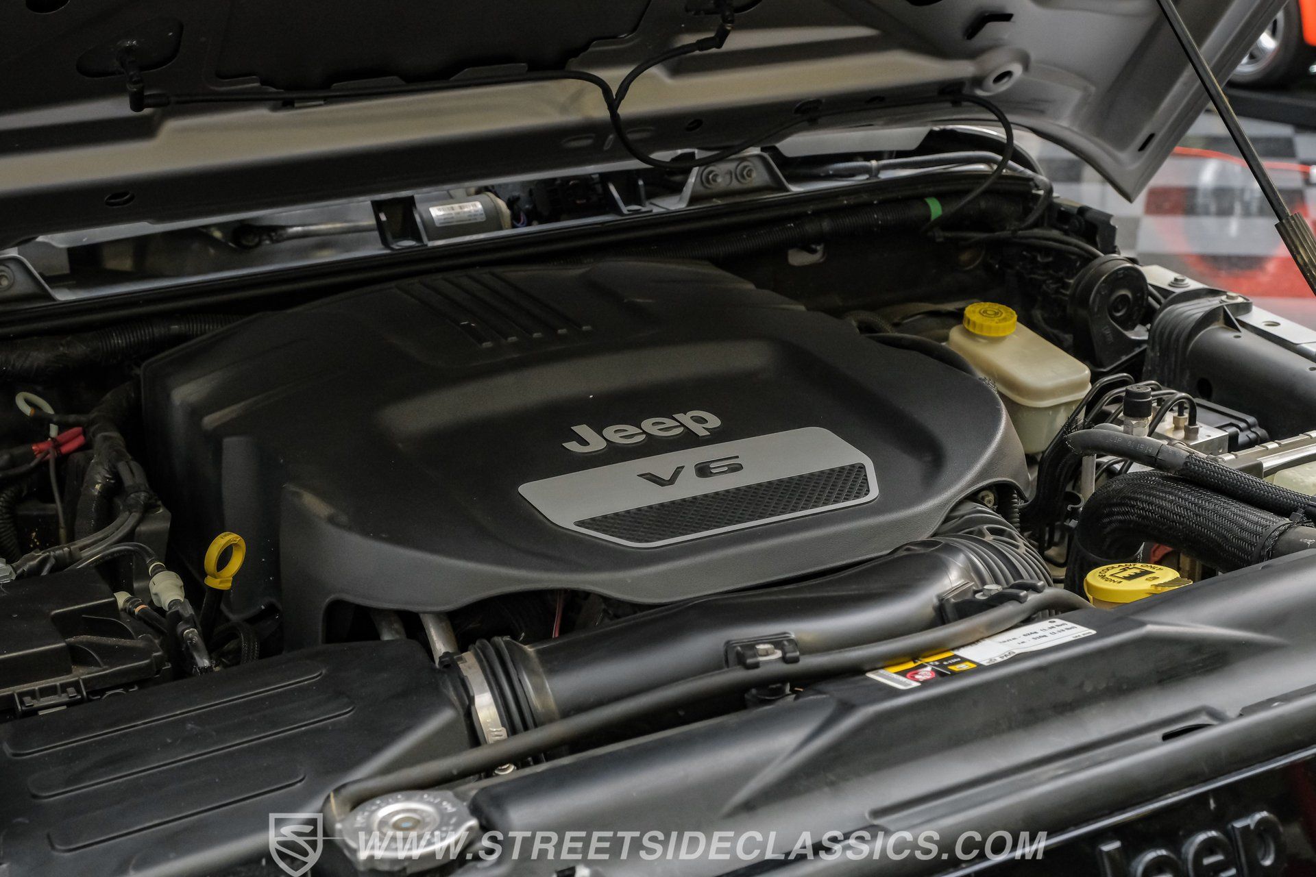 Used 2014 Jeep Wrangler Sport AWD/4WD image 40