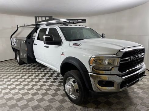 New 2024 RAM 5500 Tradesman w/ Chrome Appearance Group image 13