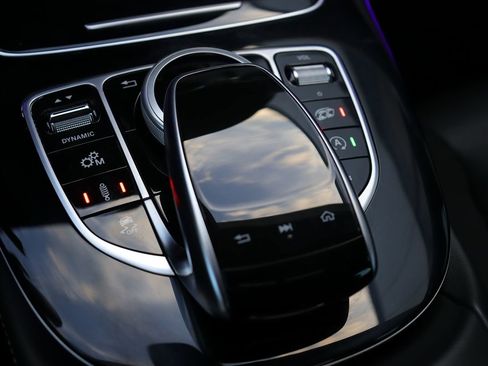 Used 2018 Mercedes-Benz E 63 AMG S image 35