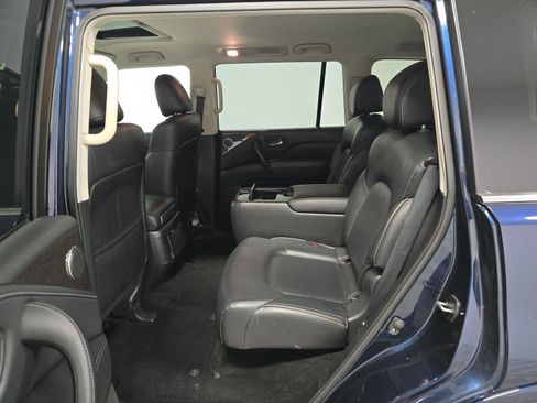 Used 2024 INFINITI QX80 Luxe RWD image 14