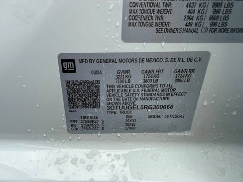 Used 2024 GMC Sierra 1500 Denali w/ Technology Package AWD/4WD image 32