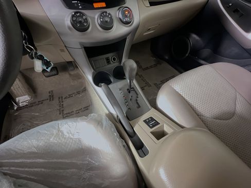 Used 2007 Toyota RAV4 2WD image 23