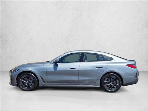 Used 2023 BMW i4 eDrive40 RWD image 9