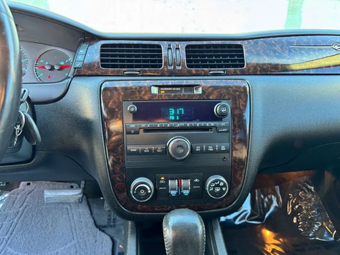 Used 2012 Chevrolet Impala LT image 20