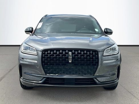 Used 2023 Lincoln Corsair Reserve FWD image 2