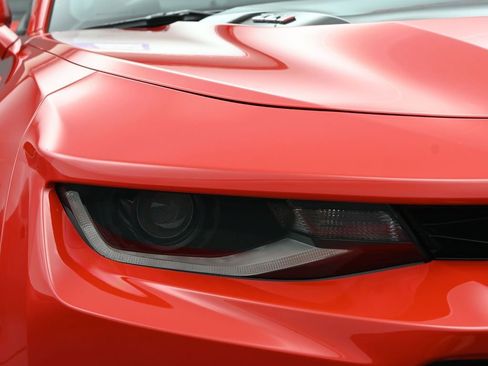 Used 2017 Chevrolet Camaro ZL1 RWD image 6