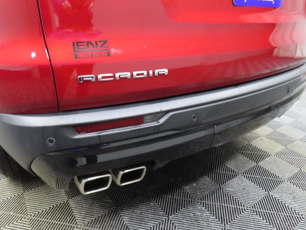 Used 2026 GMC Acadia AT4 w/ LPO, Floor Liner Package AWD/4WD image 47