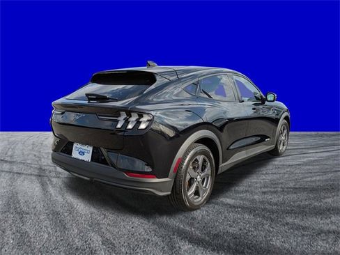 Certified 2021 Ford Mustang Mach-E Select image 4