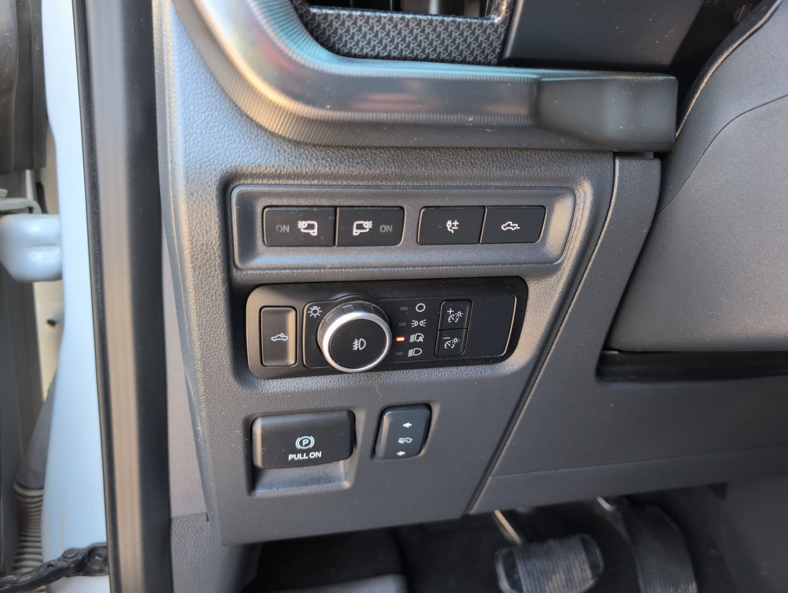 Used 2024 Ford F150 Raptor AWD/4WD image 10