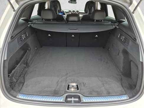 Used 2026 Mercedes-Benz GLC 300 4MATIC image 6