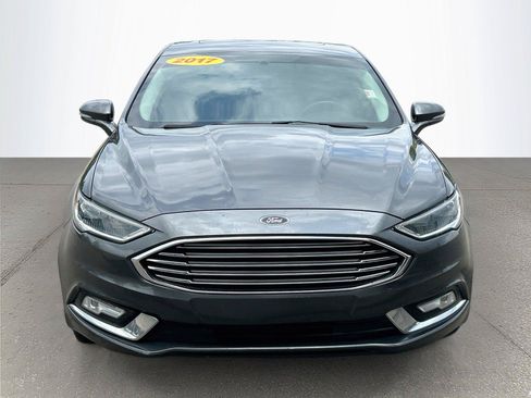 Used 2017 Ford Fusion Titanium FWD image 9