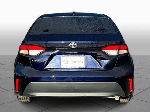 Certified 2025 Toyota Corolla LE image 4