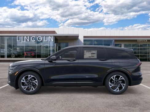New 2026 Lincoln Nautilus Premier w/ Equipment Group 102A AWD/4WD image 25