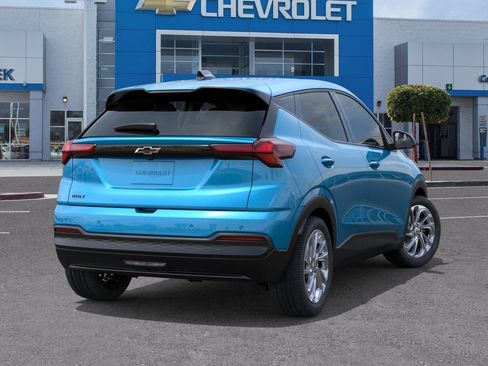 New 2027 Chevrolet Bolt LT w/ Comfort Package FWD image 4