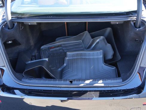 Used 2023 BMW 530e w/ Premium Package image 24