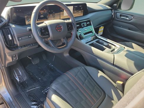 New 2025 Nissan Armada PRO-4X image 25