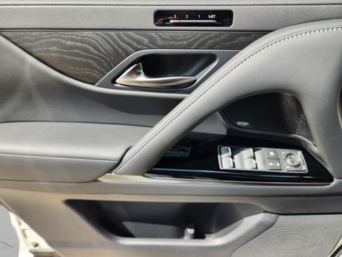 New 2026 Lexus LX 600 4WD w/ Luxury Package image 19